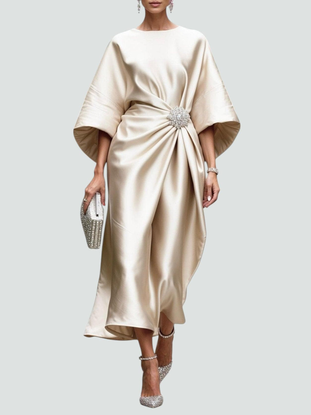 Abito Elegante Donna Linea Femminile Dettaglio Ricercato