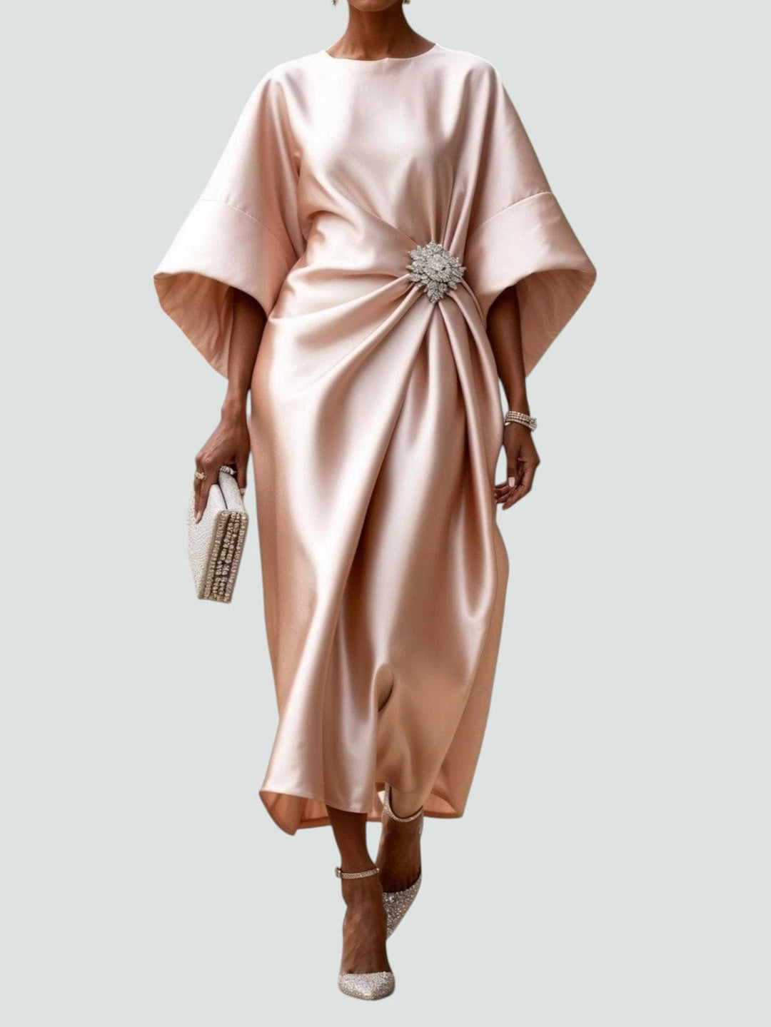 Abito Elegante Donna Linea Femminile Dettaglio Ricercato