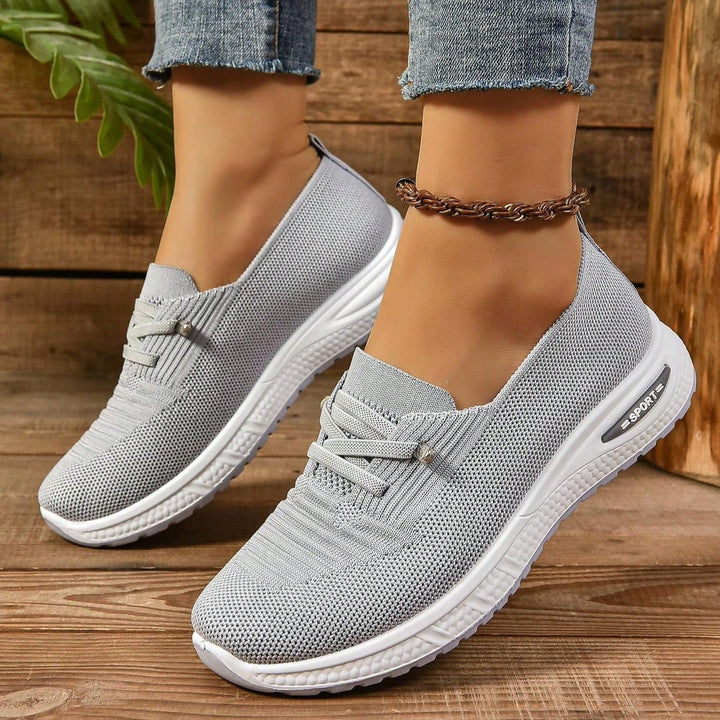 Sneakers Donna in Mesh Traspirante Allacciate Comfort