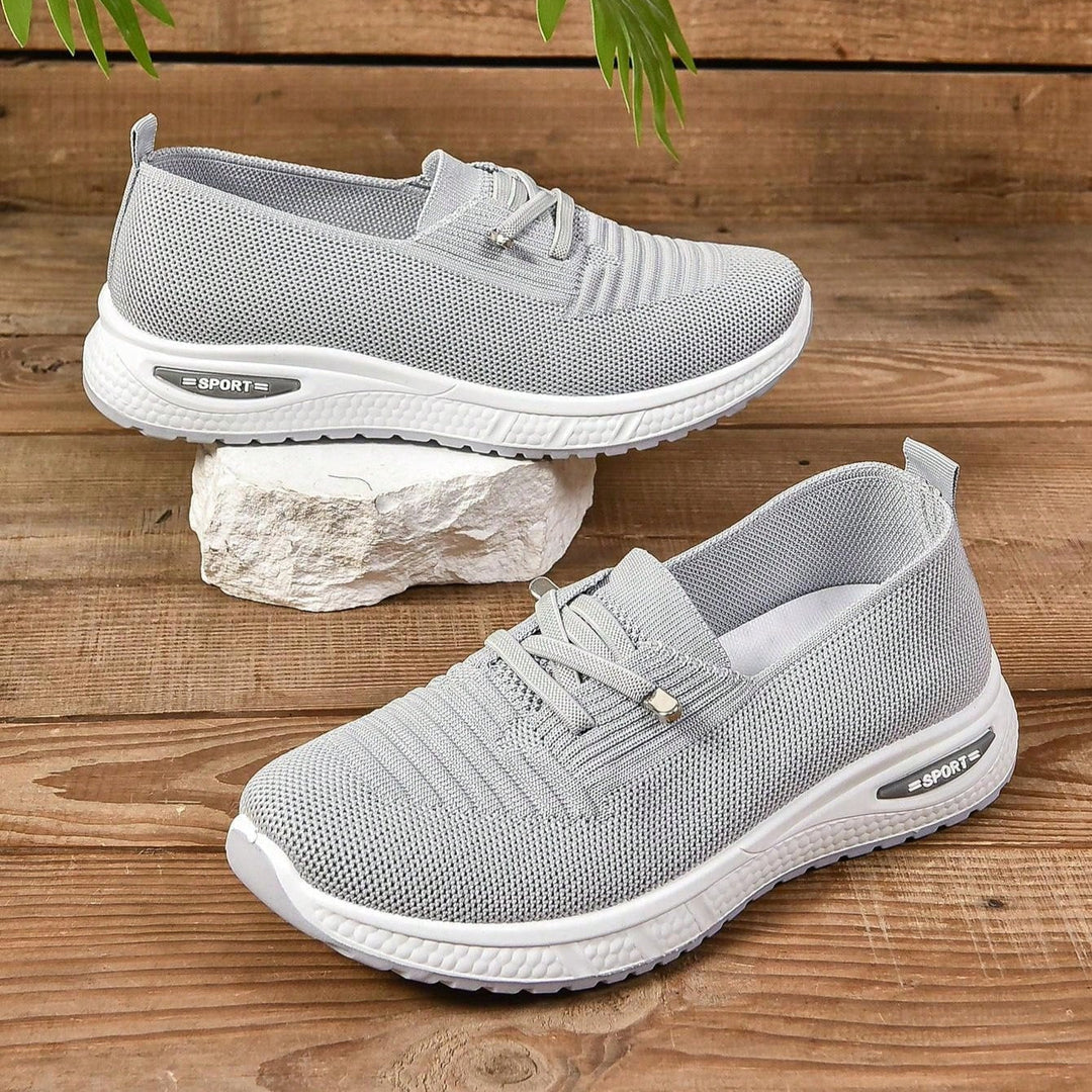 Sneakers Donna in Mesh Traspirante Allacciate Comfort