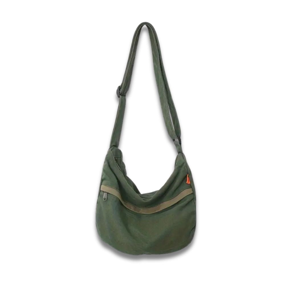 Borsa a tracolla verde oliva in tessuto, con tasca frontale con zip e tracolla regolabile. Design casual, ideale per uso quotidiano.