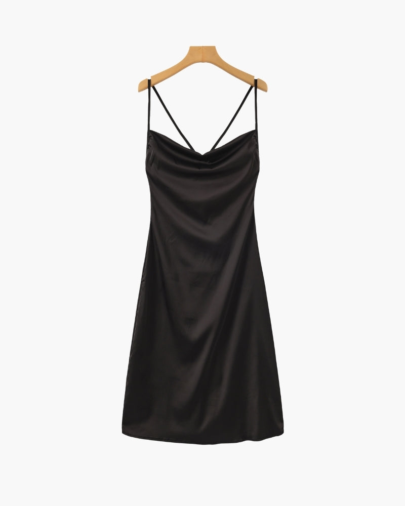 Abito Slip Donna in Satin Vestibilità Fluida