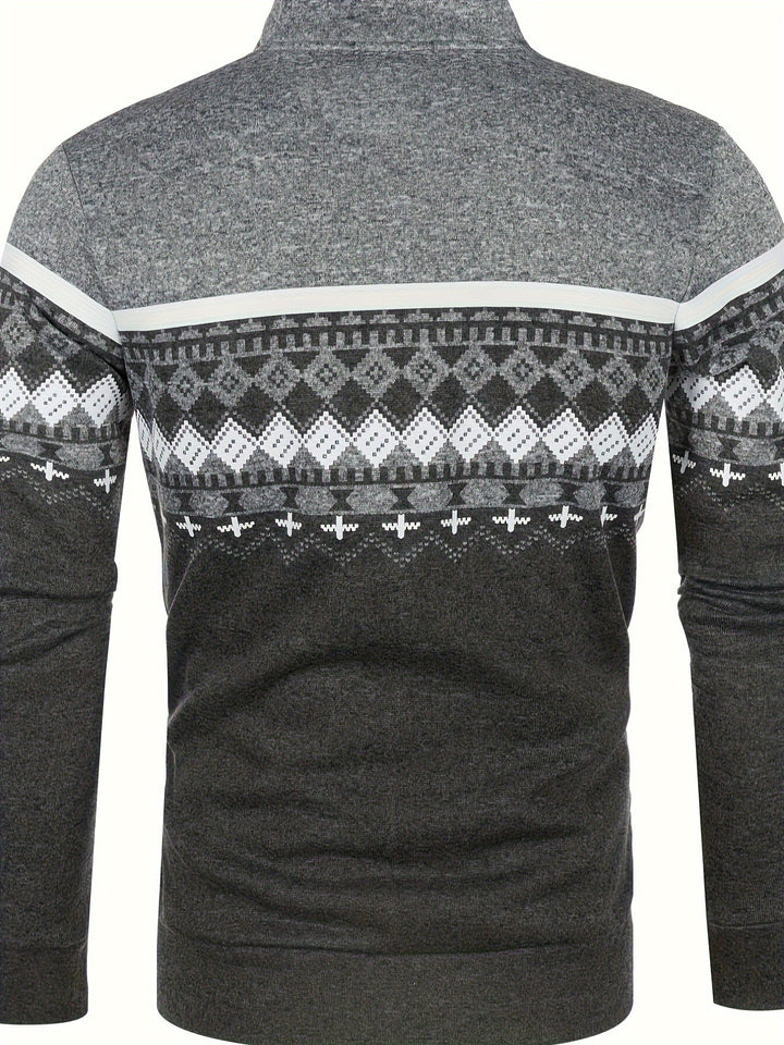 Maglione uomo grigio scuro con motivo geometrico bianco e grigio, maniche lunghe, collo alto, ideale per l'inverno.