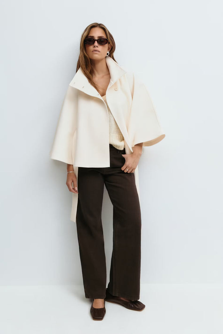 Cappotto Mantella Donna con Collo Alto e Cintura Elegante