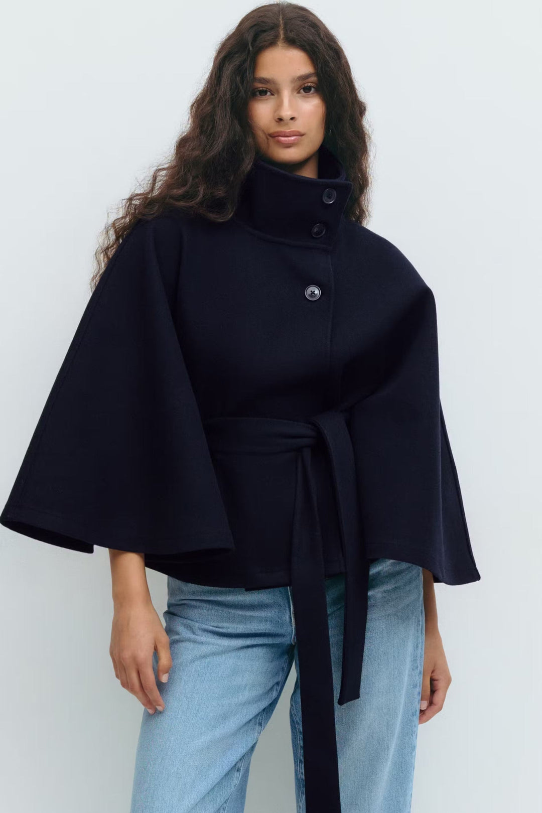 Cappotto Mantella Donna con Collo Alto e Cintura Elegante