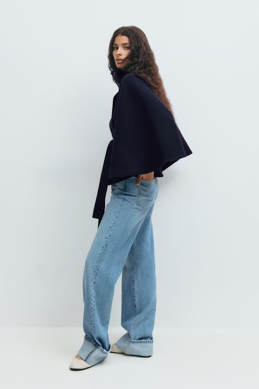 Cappotto Mantella Donna con Collo Alto e Cintura Elegante