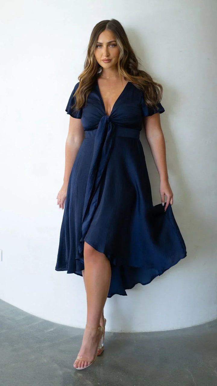 Abito Midi Donna in Raso Scollo a V Maniche Farfalla Gonna Asimmetrica