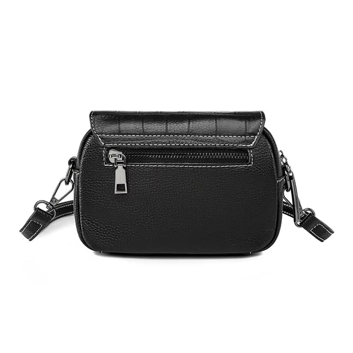 Borsa a tracolla nera in pelle con texture, chiusura a zip, design elegante e compatto, ideale per moda donna e accessori di tendenza.