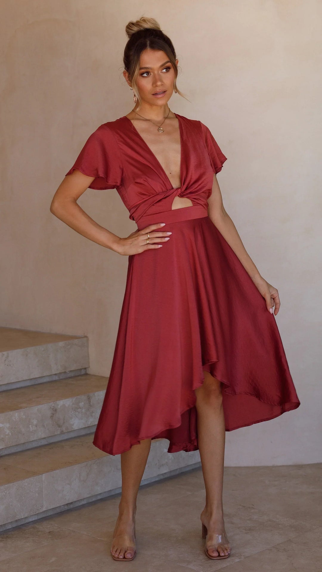 Abito Midi Donna in Raso Scollo a V Maniche Farfalla Gonna Asimmetrica