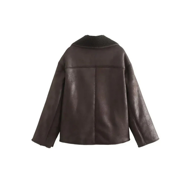 Giacca in pelle marrone scuro con fodera in shearling, design classico, maniche lunghe, ideale per moda invernale uomo, stile casual elegante.