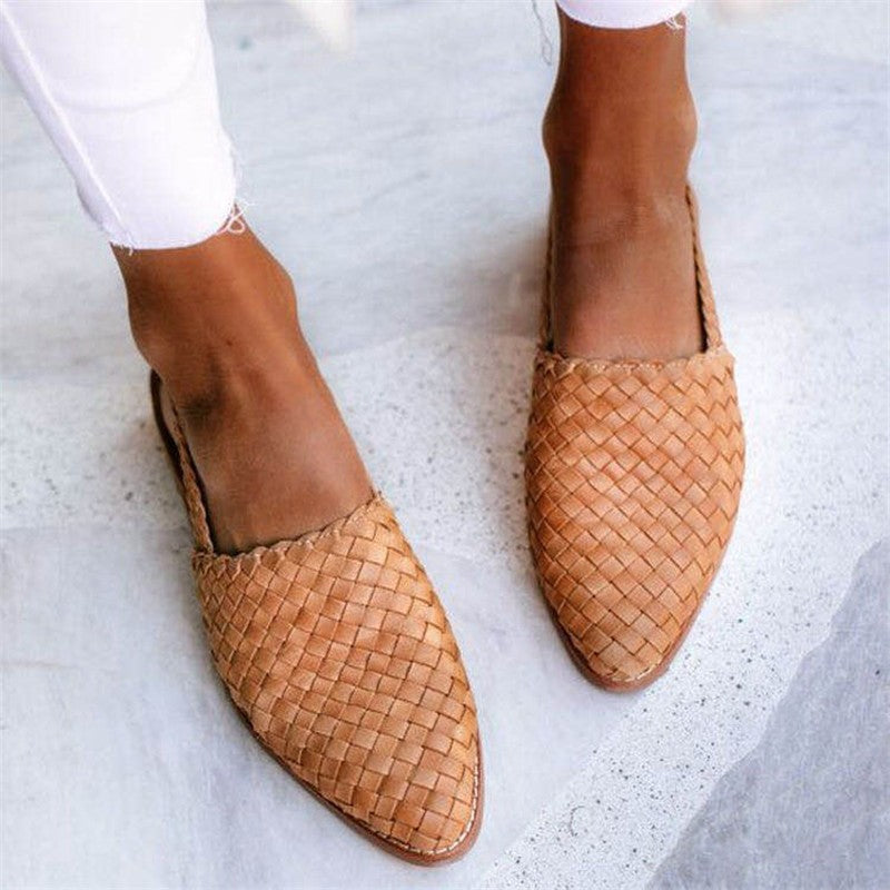 Sandali Donna Intrecciati in Pelle Cinturino Slingback Punta Chiusa