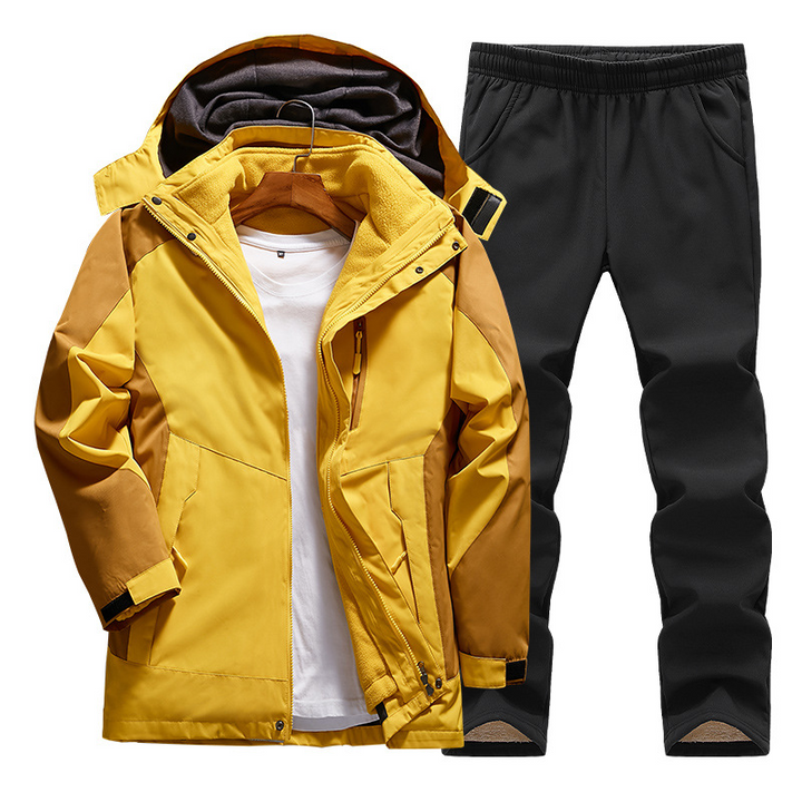 Completo Sportivo Donna Tessuto Tecnico Vestibilità Comoda