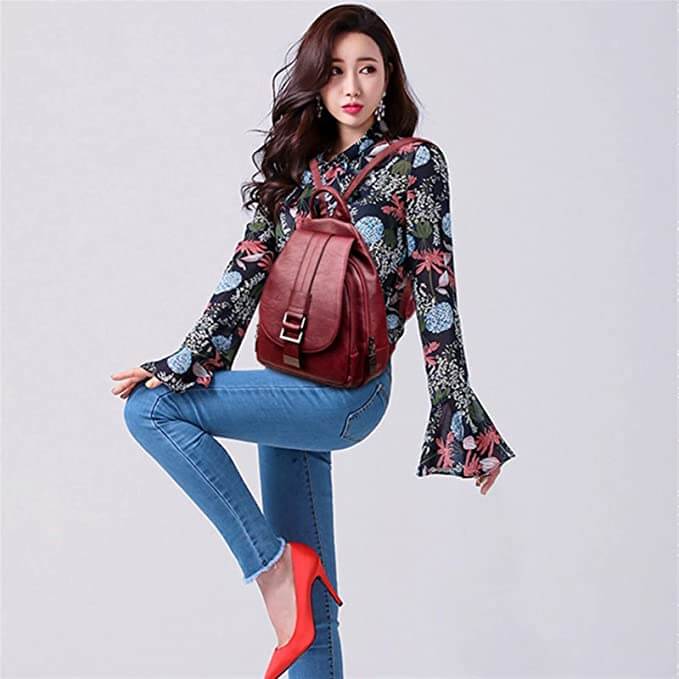 Zaino Mini Donna in Pelle Morbida Compatto con Spallacci Regolabili
