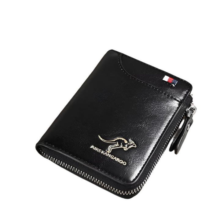 Portafoglio uomo in pelle nera con cerniera, logo canguro, design compatto, elegante e funzionale, ideale per carte e contanti.