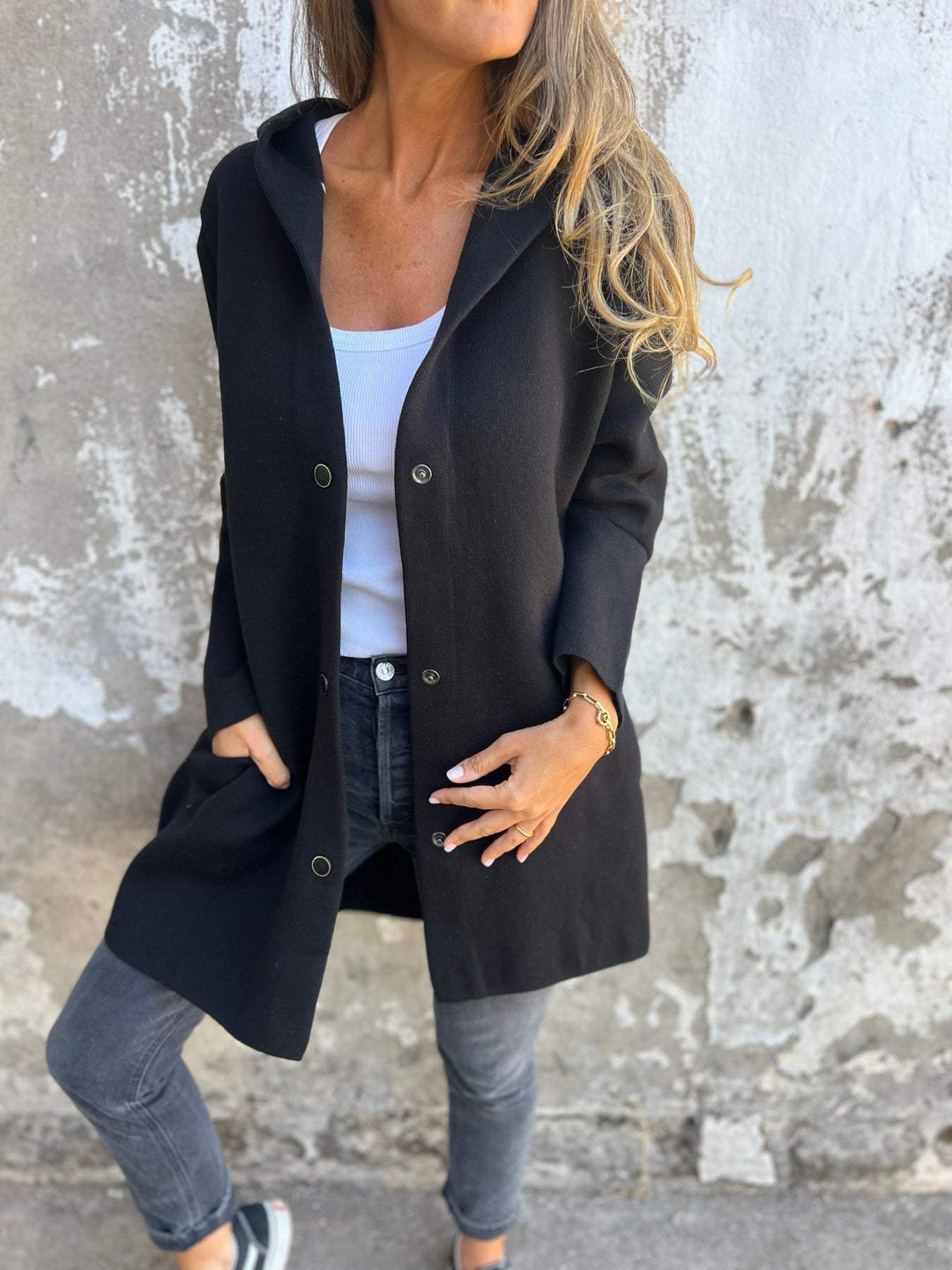 Cardigan Donna in Maglia con Cappuccio e Bottoni Casual