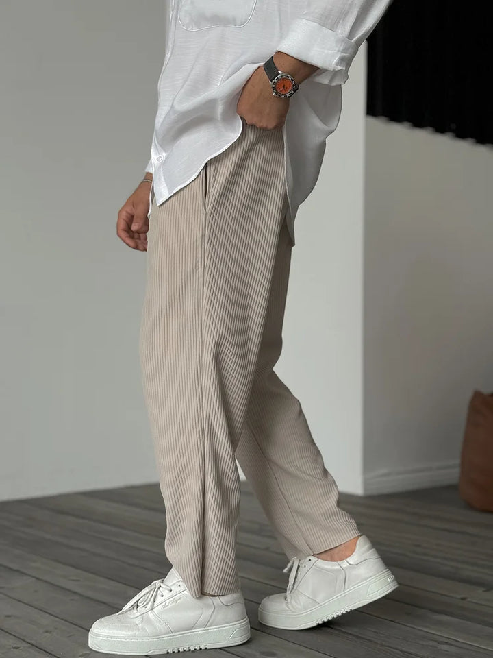 Pantaloni Uomo in Tessuto Costine Morbide Vestibilità Classica
