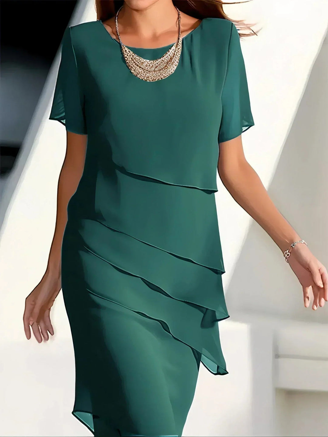Abito Elegante Donna | Effetto Snellente & Drappeggio a Balze