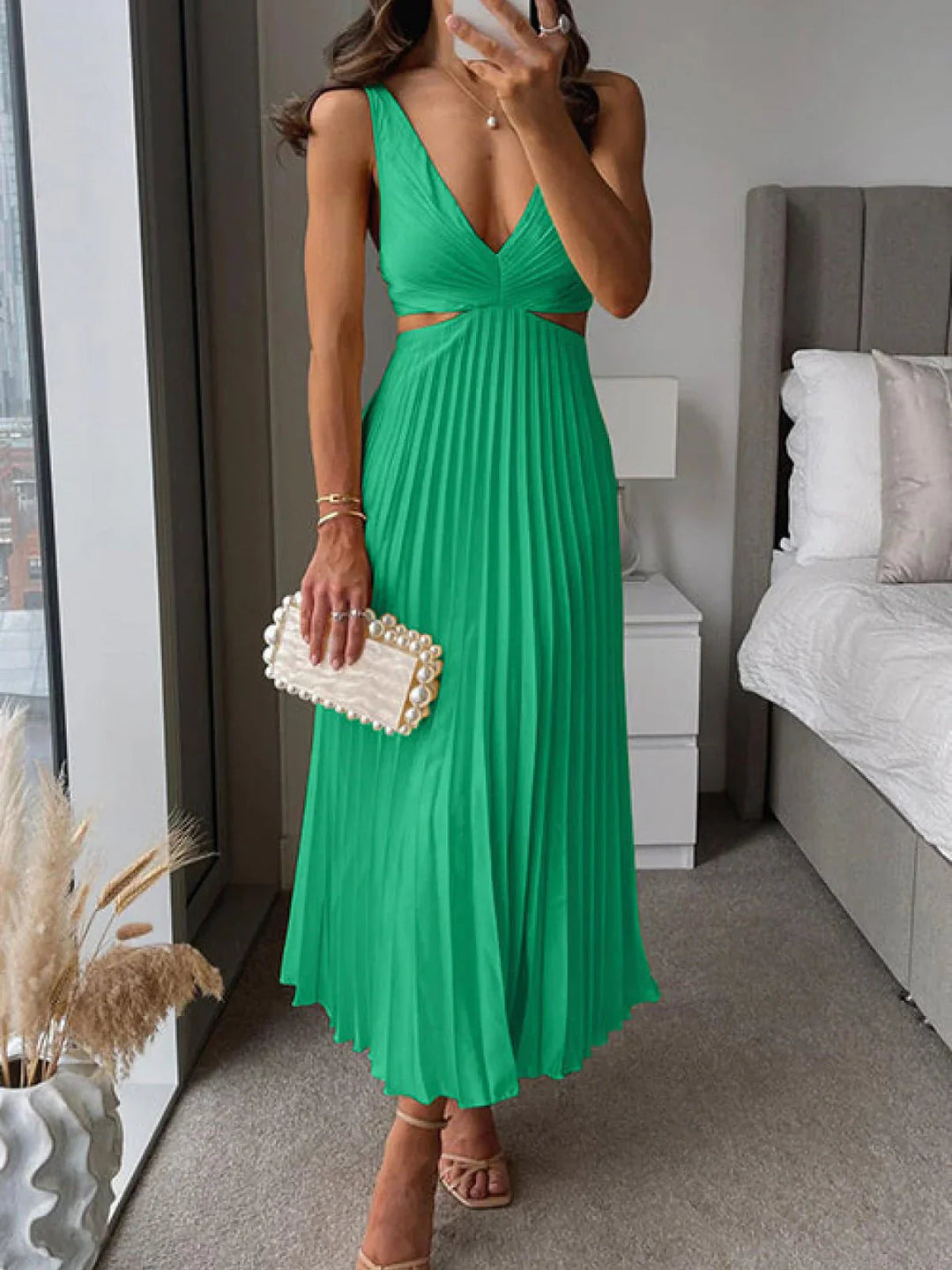 Abito elegante Donna | Scollo a V & Gonna plissettata