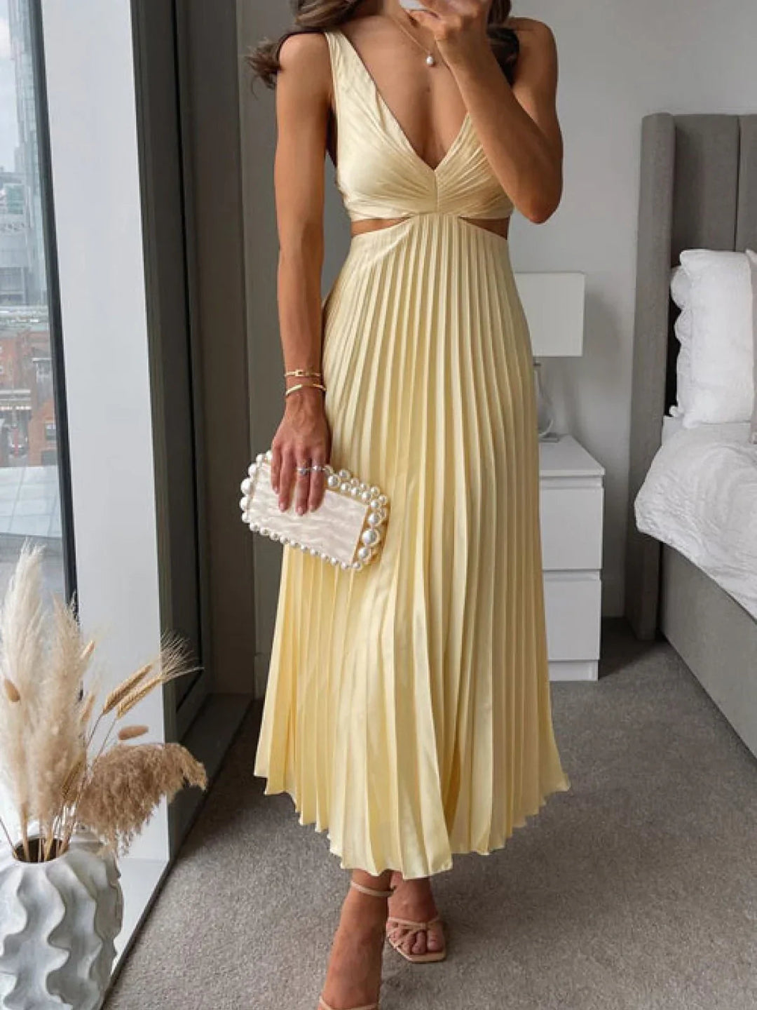 Abito Donna Elegante Scollo a V Gonna Plissettata - Vesarelli