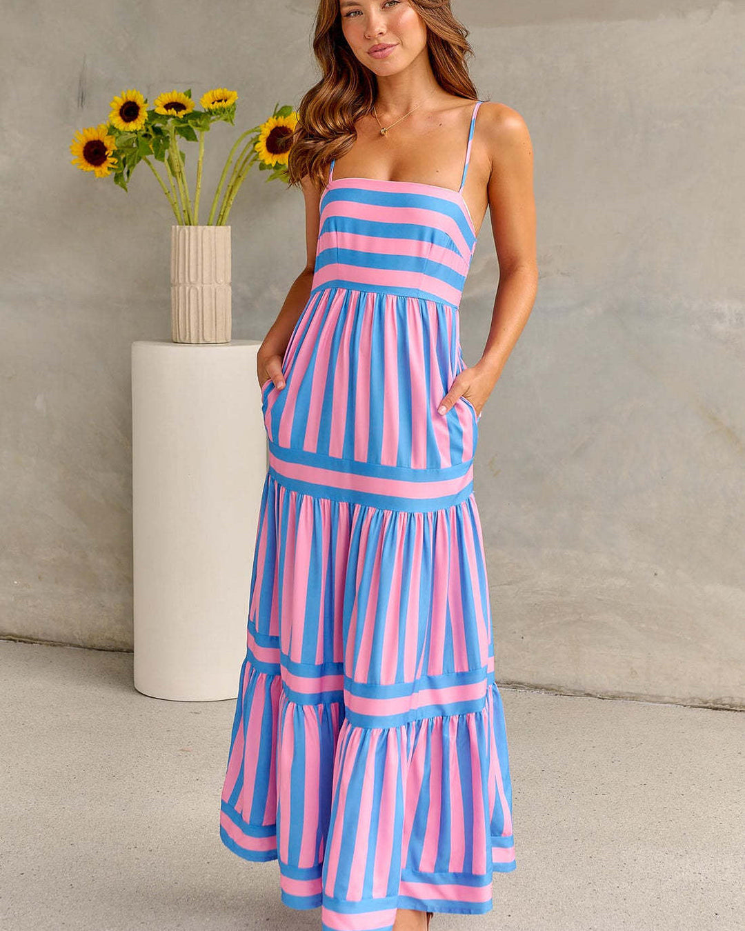 Abito lungo Donna | Scollo quadrato & schiena scoperta per una silhouette slanciata