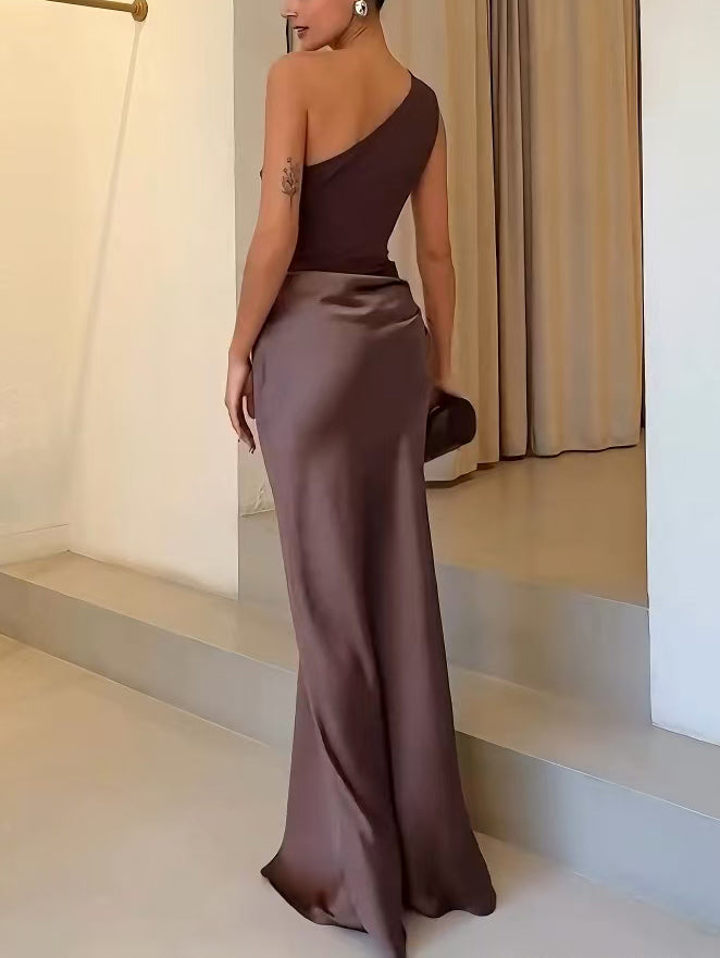 Abito Maxi Plissettato Monospalla Elegante per Occasioni Speciali 6