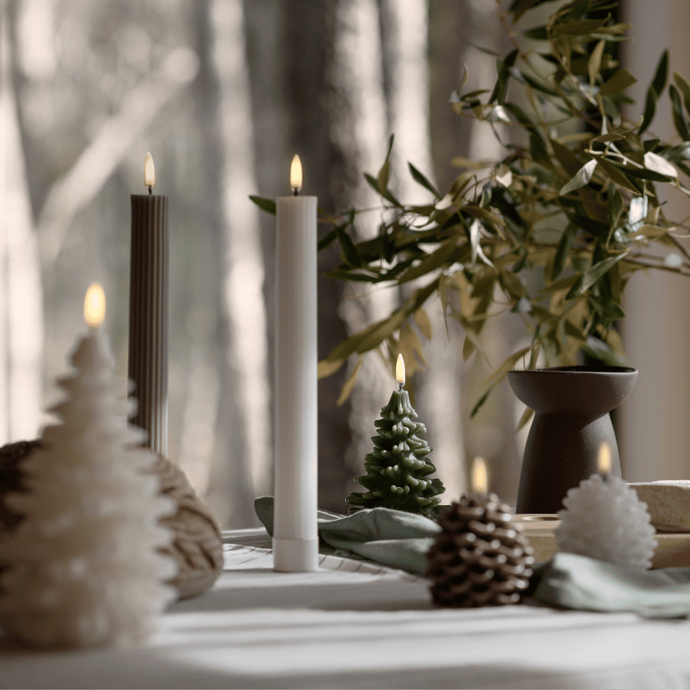 AuroraGlow – Luci a LED in stile scandinavo per interni invernali 1