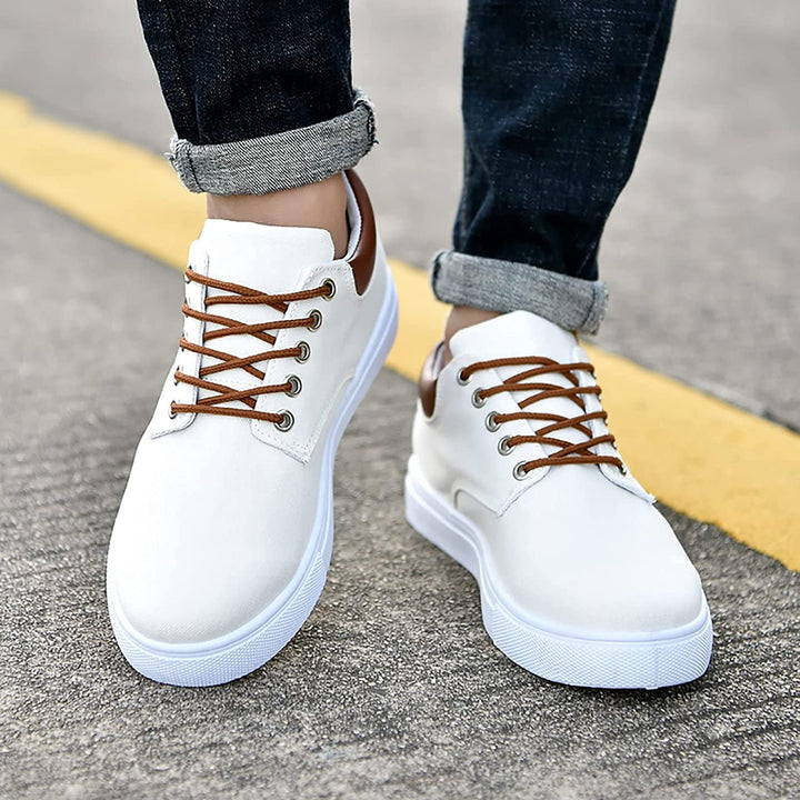 Sneakers Uomo con Suola Comoda e Design Moderno