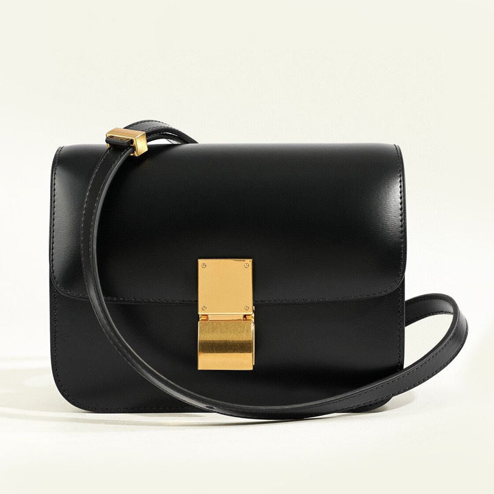 Borsa a tracolla classica da donna con patta in vera pelle 8