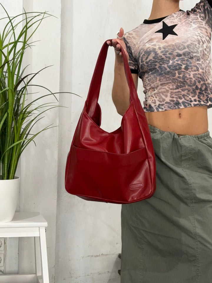 Borsa a tracolla pratica ed elegante da donna in pelle vegana 5