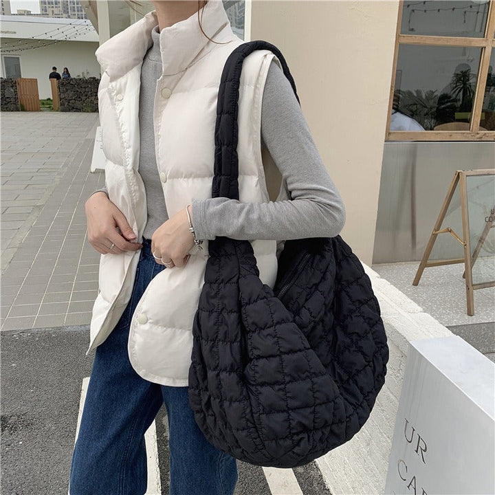 Borsa a tracolla versatile da donna, leggera e compagna di viaggio 1