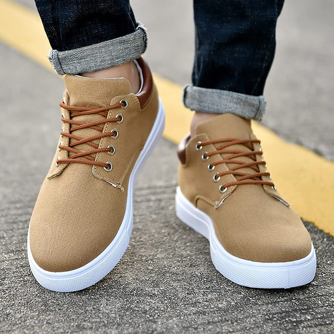 Sneakers Uomo con Suola Comoda e Design Moderno