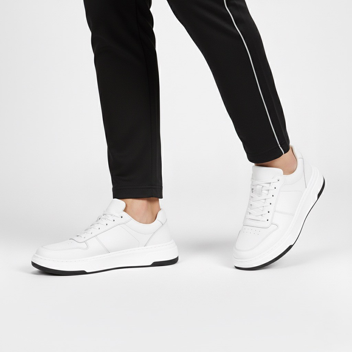 Sneakers Uomo con Rialzo Invisibile Design Minimal Comfort