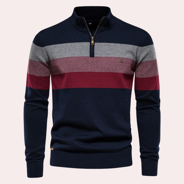 Maglione uomo a righe blu, grigie e rosse con zip, collo alto, design elegante, ideale per autunno e inverno. Moda maschile casual.