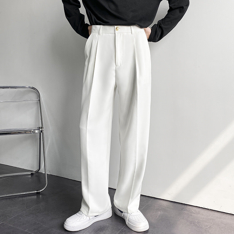 Pantaloni Uomo Slim con Pieghe Passanti e Cintura Affusolati