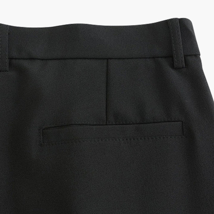 Pantaloni Uomo Slim con Pieghe Passanti e Cintura Affusolati