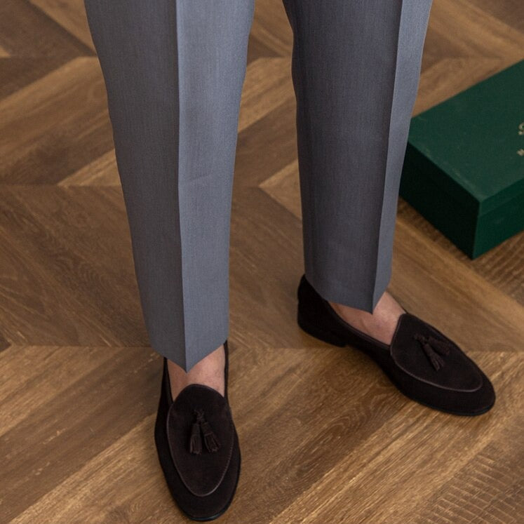 Pantaloni Uomo Sartoriali con Pieghe e Cintura Regolabile