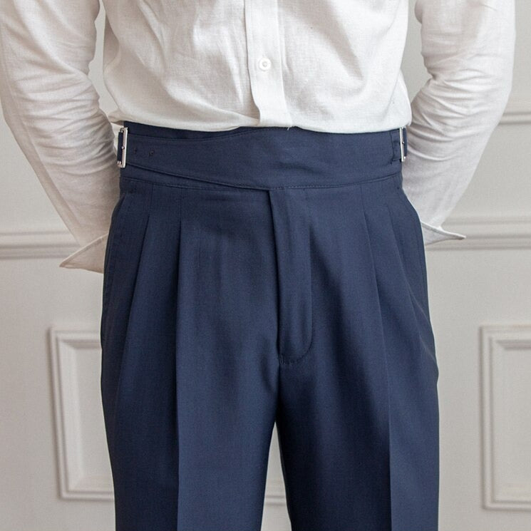 Pantaloni Uomo Sartoriali con Pieghe e Cintura Regolabile