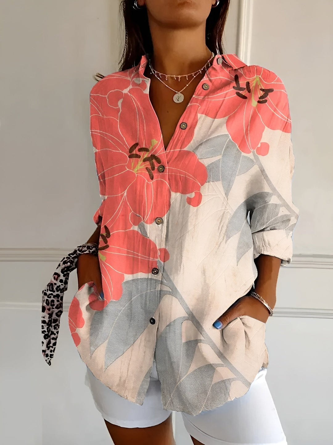 Camicetta Donna Elegante con Stampe Stravaganti - Versatile e Unica per Ogni Occasione 6