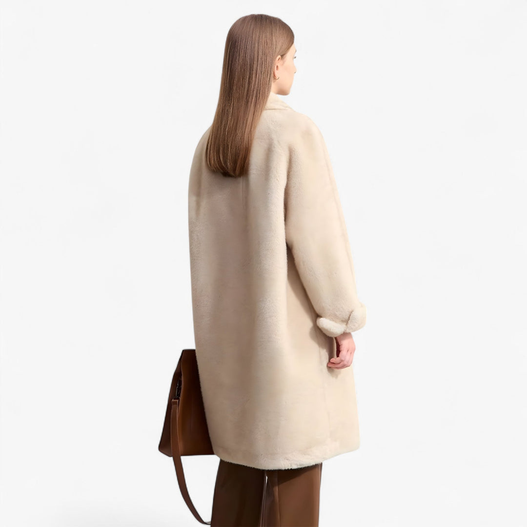 Cappotto donna in pelliccia sintetica con doppia abbottonatura