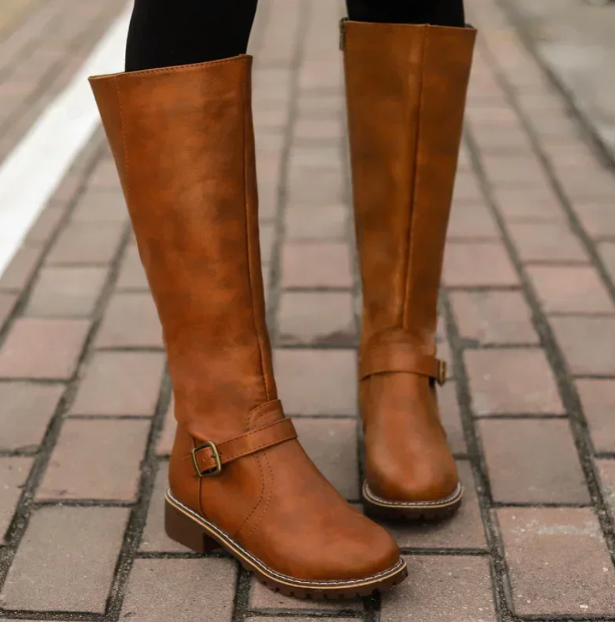 Chloe | Eleganti stivali in pelle alti fino al ginocchio da donna 1