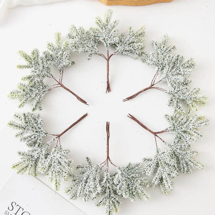 Ciondolo Cactus | Decorazione natalizia a forma di foglia verde con accenti in stile boho 6