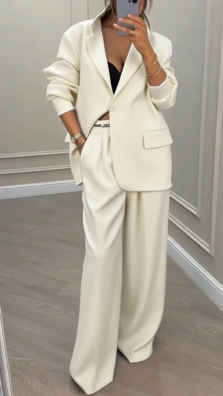 Completo Donna Doppiopetto | Blazer Oversize & Pantaloni Ampi che Slanciano