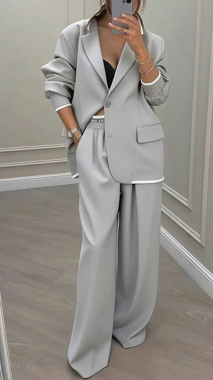 Completo Donna Doppiopetto | Blazer Oversize & Pantaloni Ampi che Slanciano
