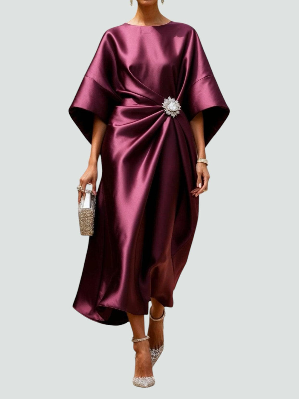 Elegante abito Donna | Drappeggio Fluttuante & Dettaglio Gioiello