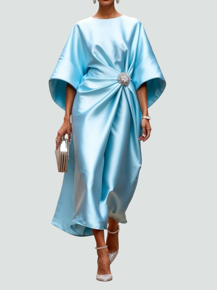 Elegante abito Donna | Drappeggio Fluttuante & Dettaglio Gioiello