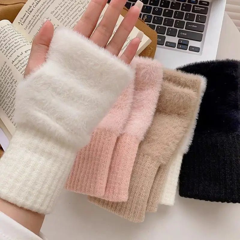 Guanti in peluche a mezze dita: calore invernale elegante per uomini e donne con flessibilità senza dita 1