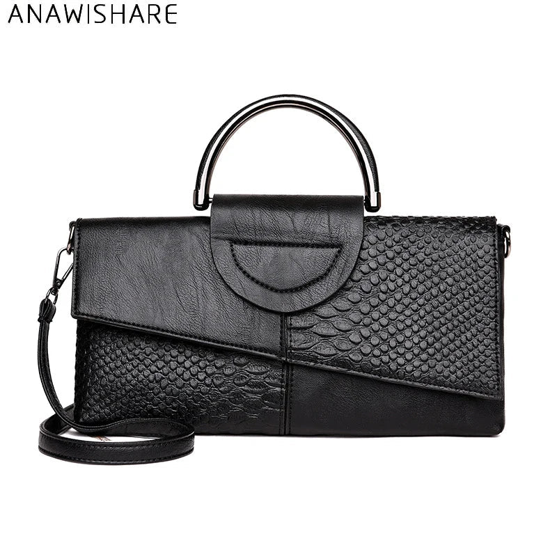 Pochette Donna in Pelle Stile Estivo Raffinato - Vesarelli