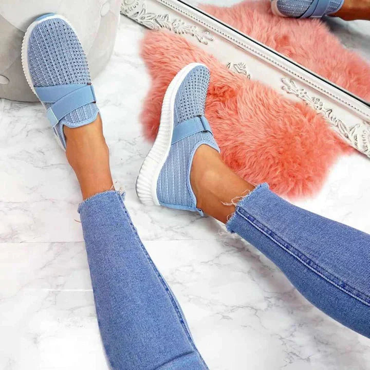 Sneakers Slip-On Donna con Chiusura a Velcro Comode