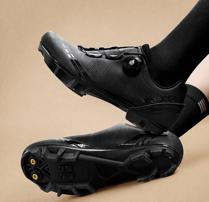 Scarpe da Ciclismo Uomo Alte Prestazioni Ergonomiche - Vesarelli