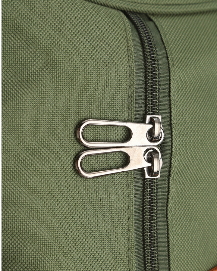 Borsa Sportiva Unisex in Tessuto Tecnico 600D Resistente